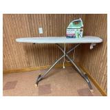 Ironing board, Black & Decker iron