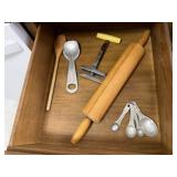 Vintage rolling pin, measuring spoons, chopper,