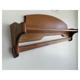 Oak wall quilt rack