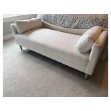 Dressing bench