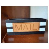 Desk mail box