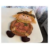 Scarecrow "Give Thanks" sign