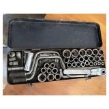 Ratchet, socket set, extensions
