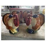Turkey salt & pepper shakers
