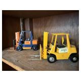 Toyota toy forklifts (2)