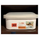 Seal Tite square food carrier