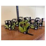 Clark toy forklift collection (7)