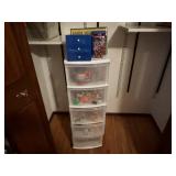 Rolling organizer of beads, coloring books, toys,