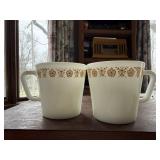 Pyrex cups (2)