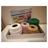 Yarnology 100 piece jig saw puzzle, thread spools