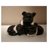Pig pile statue