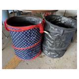 Collapsible trash bins (2)