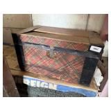Trunk of hardware jars