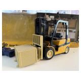Yale remote control toy forklift