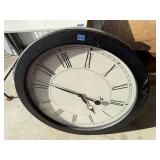 Infinity battery operated wall clock