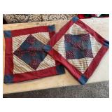 Quilted pillow shams (2)