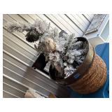 Planter, flocked Christmas tree