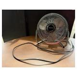 Lakewood tabletop fan
