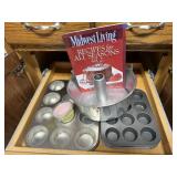 Muffin, tart baking pans, bundt pan, cooking