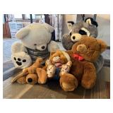 Plush teddy bears, raccoon, puppy dog toys