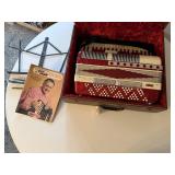 Atom Aerolite accordion, sheet music, music