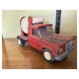 Tonka toy concrete mixer truck