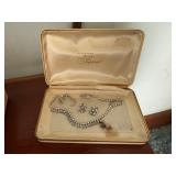 Vintage rhinestone necklace earring set