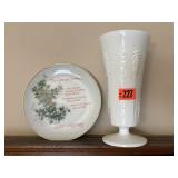 Gifts of Christmas plate, milk glass vase