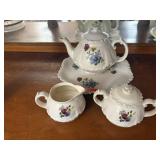 1979 ceramic tea set, teapot, plate, cream &