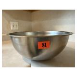 Stainless mixing bowl