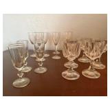 Mixed lot of sherry/cordial stemware