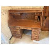 Roll top desk