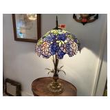 Stained glass Tiffany style table lamp