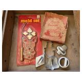 Mold set, cookie cutters, icing decorating kit