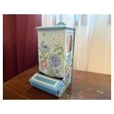 Match holder
