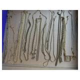 Costume necklaces, chains