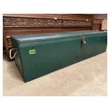 Green trunk