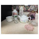 Asian decor, teapot, vases, lamp shade