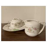 Cream & sugar 3 piece set, made in Austria