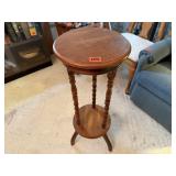 Wooden round plant stand