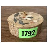 Stone inlay trinket box, gold tooth filling