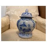 Asian urn