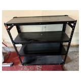 Metal shelving unit