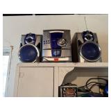 Stereo, speakers