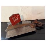 Miter saw, miter box