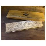 Cribbage board