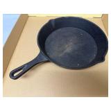 Cast iron skillet