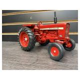 International Farmall 756 Toy Tractor