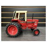 International 1086 Red Power Toy Tractor