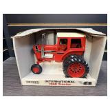 International 1568 Toy Tractor